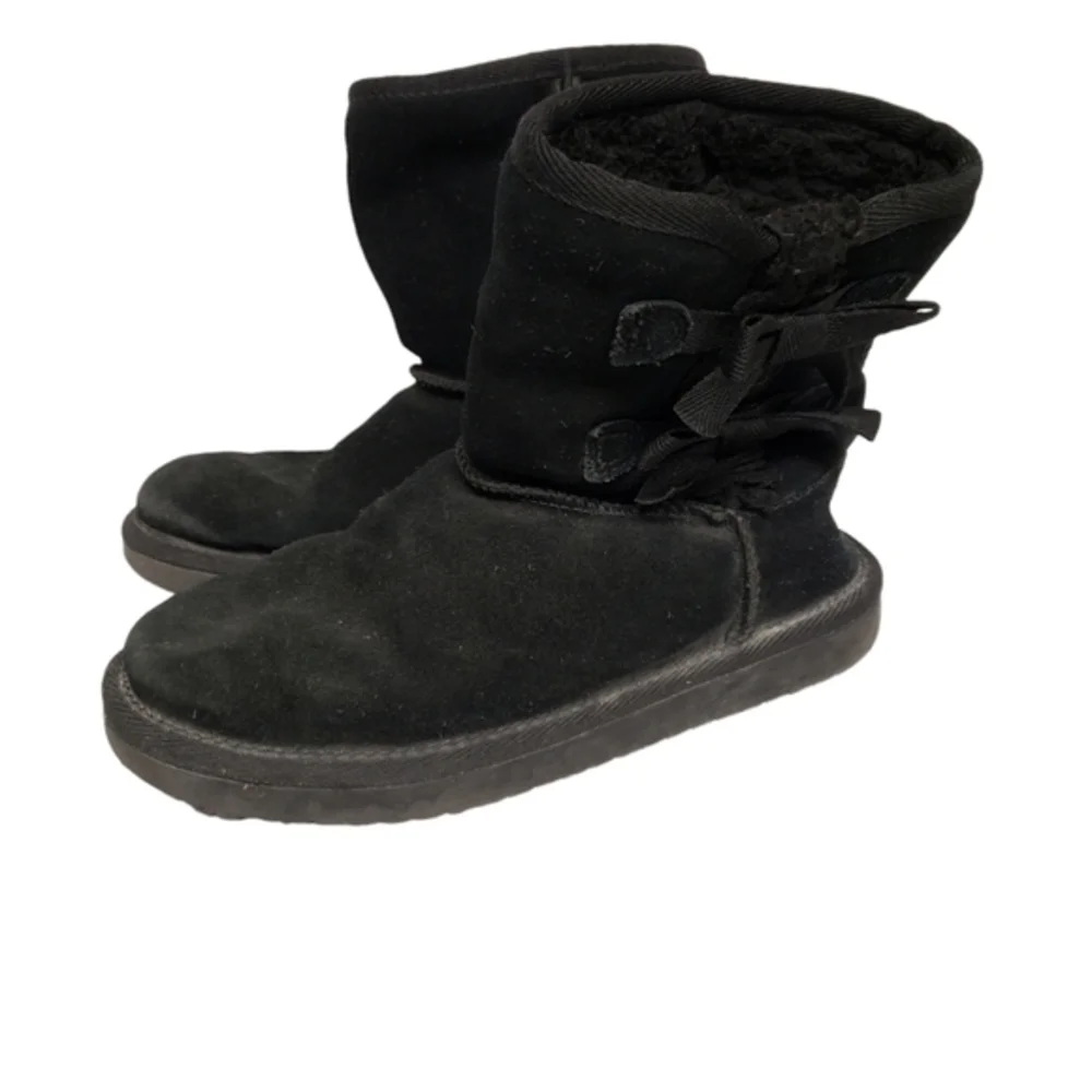 Koolaburra by Ugg Child Size 1 Victoria Short Boots Black Bows 1019372 Pre-owned
